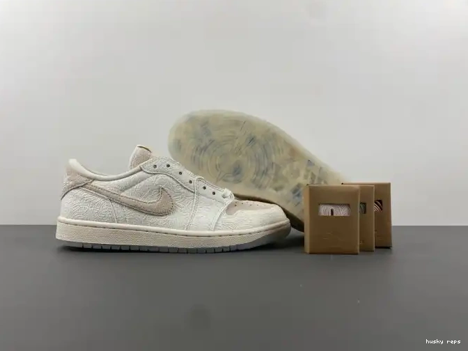 Rep Husky OG Chris Low Paul Retro 1 FZ0455-200 Jordan 0426